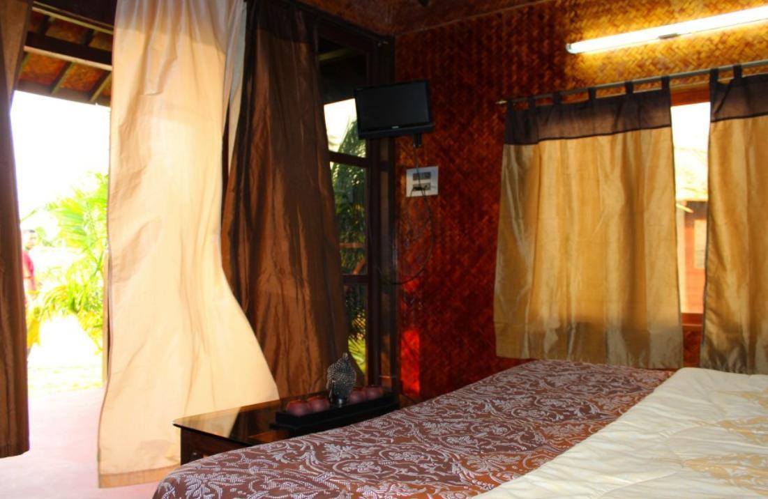 Rock Water Resort Морджим Стая снимка